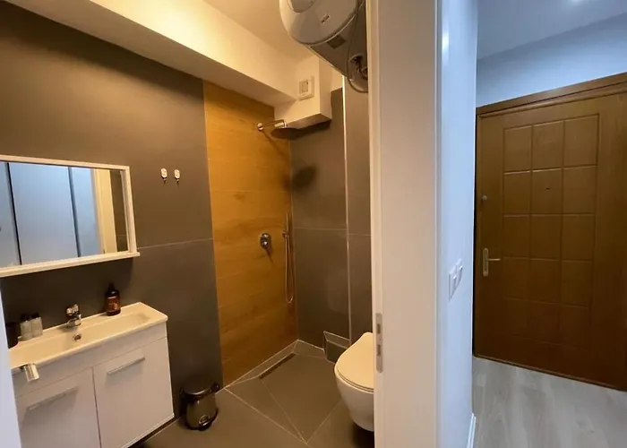 Jonas Sunrise Apartament *